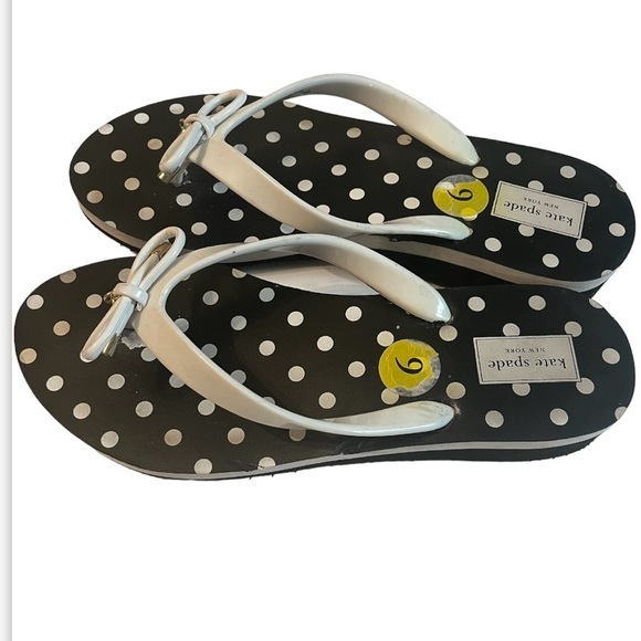 Kate Spade New York Sz 9 Mandy Polkadot Flip Flop - Picture 3 of 7